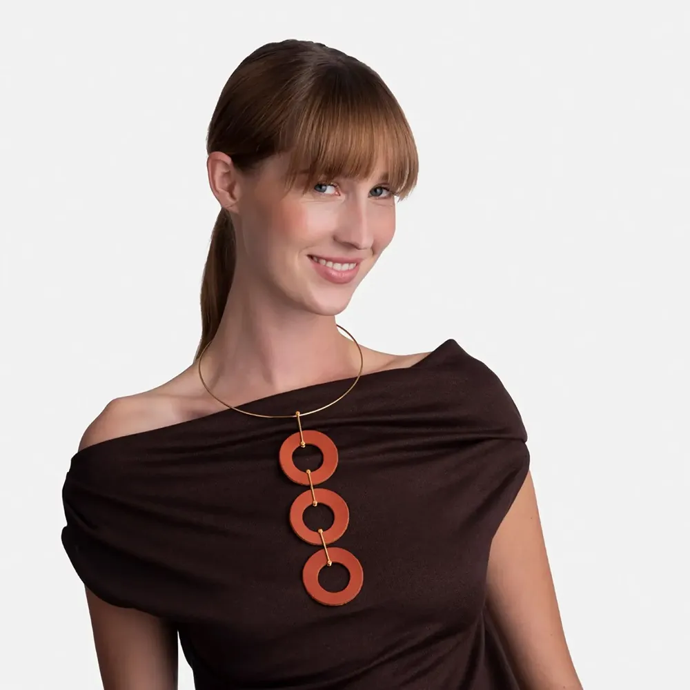 Bijoux - Grand collier en forme de cercle avec pendule - C.KARAKALPAKI