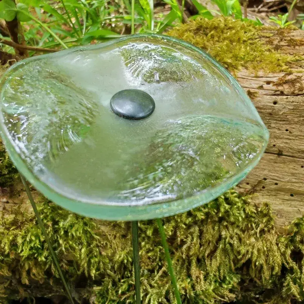 Décorations florales - Petite fleur ronde en verre pour l'intérieur de couleur transparente avec tige en acier inoxydable de 43 cm - CARNEOL GLASS