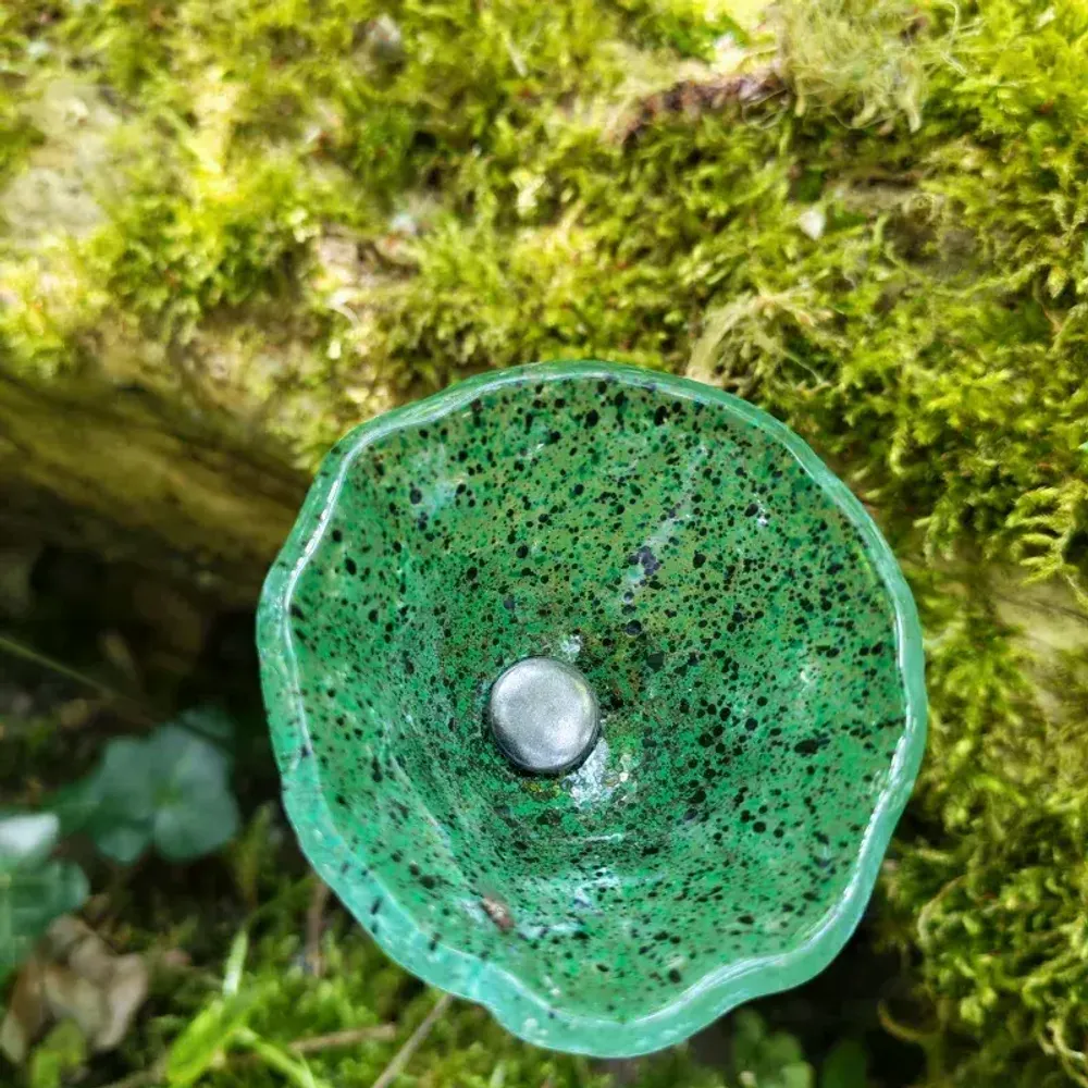 Décorations florales - Fleur de calebasse en verre de taille moyenne pour extérieur de couleur transparente, verte, noire avec tige en acier inoxydable de 43 cm. - CARNEOL GLASS