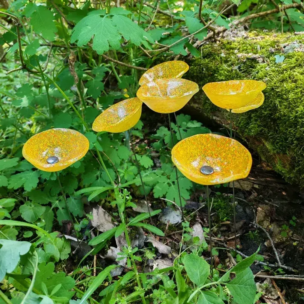 Décorations florales - Fleur de calebasse en verre de taille moyenne pour extérieur de couleur transparente, orange, jaune avec tige en acier inoxydable de 43 cm. - CARNEOL GLASS
