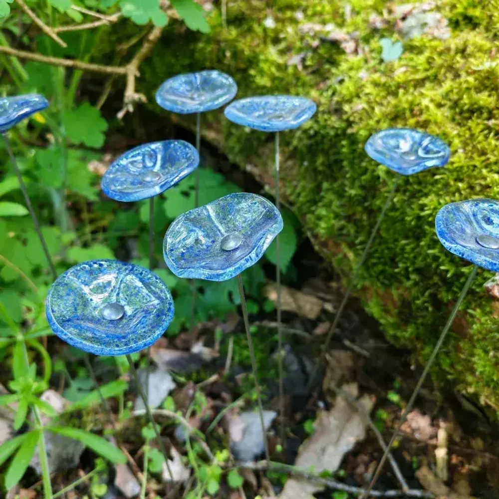 Floral decoration - Small glass flower for in transparent, dark blue colour - CARNEOL GLASS