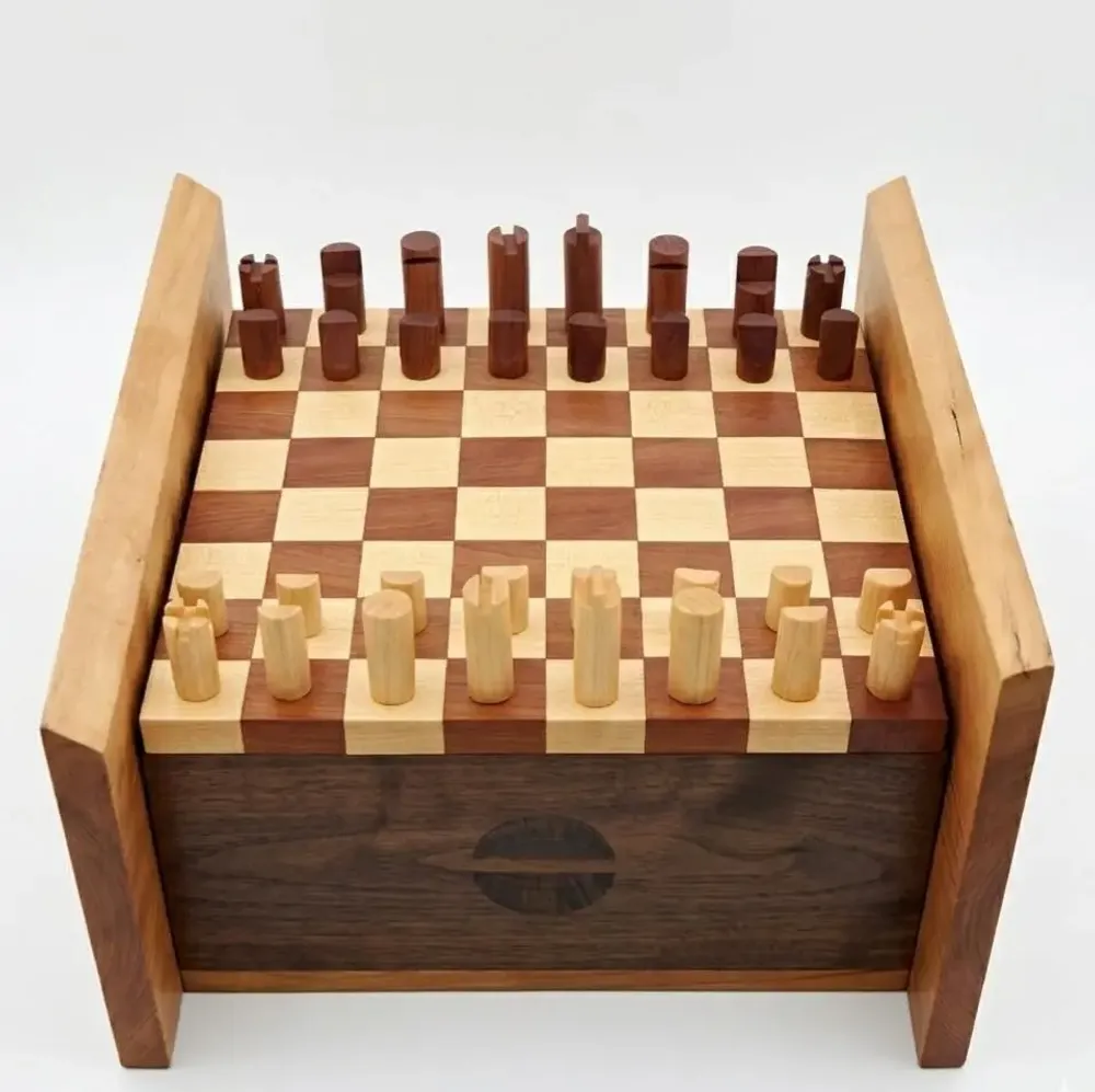 Boîtes de rangement  - Échiquier & pièces de collection faits à la main-One,Two,Three,EnGarde - GIUSEPPE DEEPAK BENTI