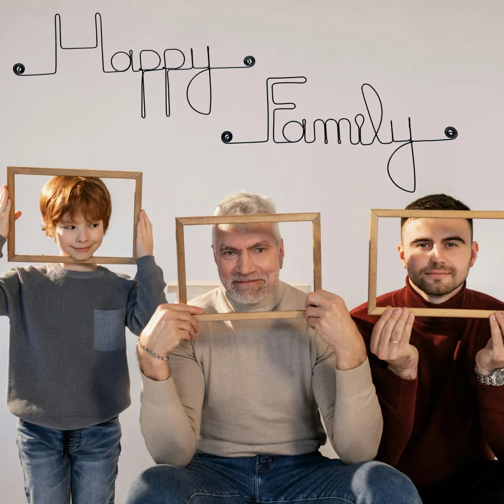 Cadeaux - Happy Family – Déco murale fil de fer handmade - home decor - BIJOUX DE MUR