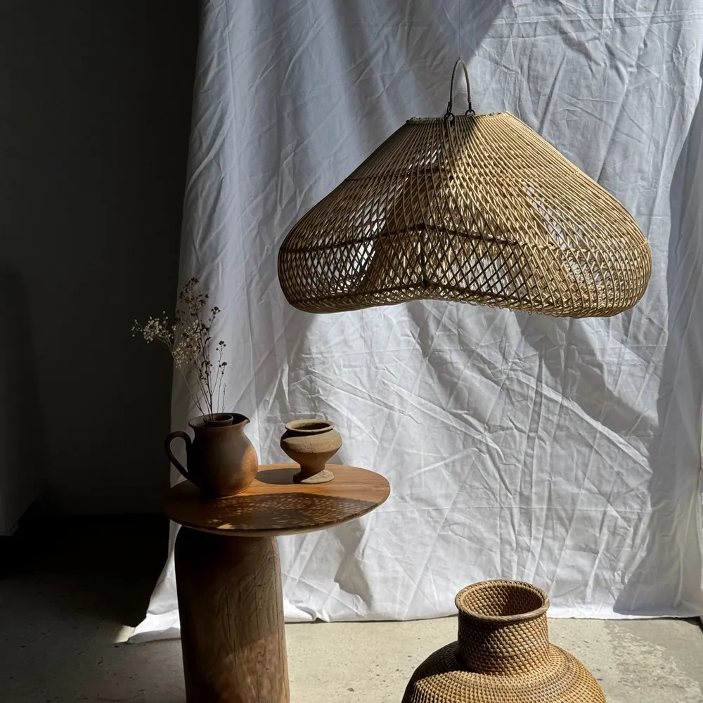 Hanging lights - Suspension, rattan lamp in the shape of a flower, tulip, corolla H:50 - OFFICE OBJETS