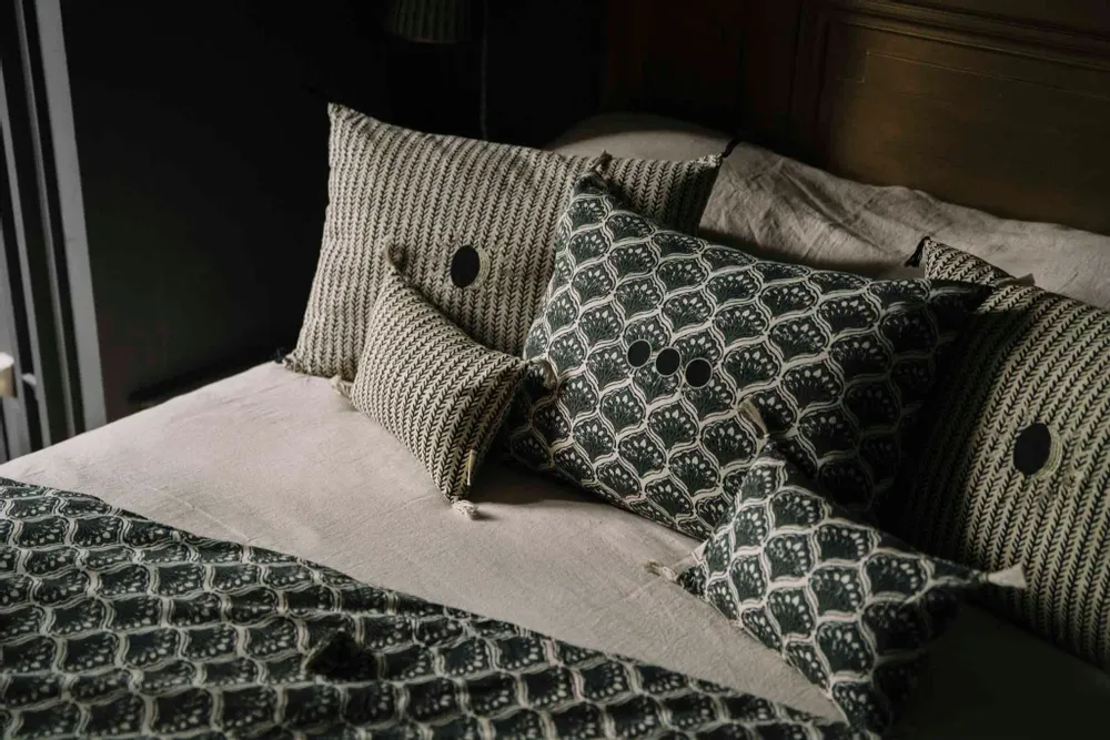 Fabric cushions - Coussin Les paons - BONCOEURS