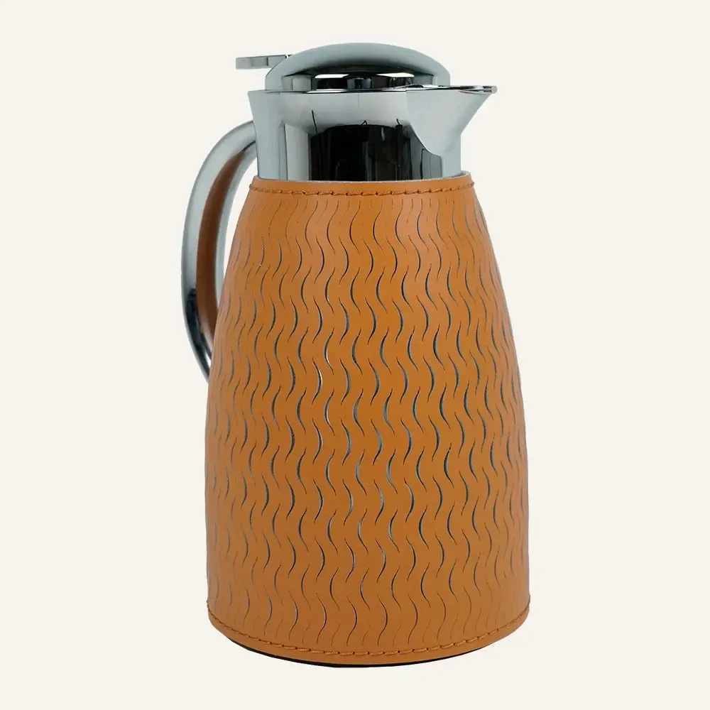 Carafes - Carafe thermique ELIDA – Acier inoxydable et cuir - 2L - LIMAC DESIGN