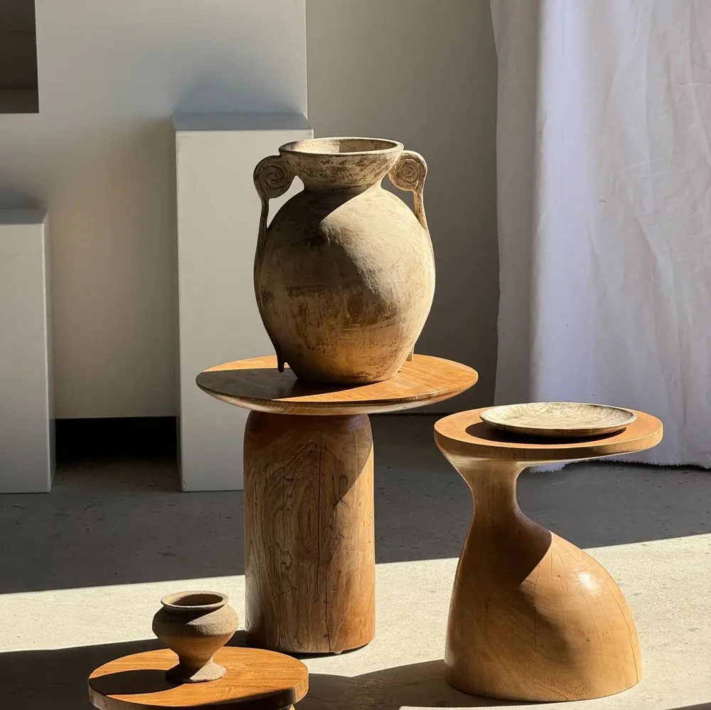 Other tables - Solid teak side table with circular top with column base H51.5 D - OFFICE OBJETS