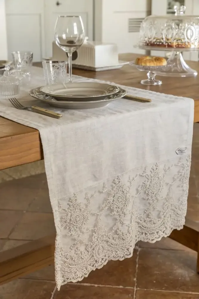 Table linen - Linen and Corinzio Table Runner - CHEZ MOI ITALIA
