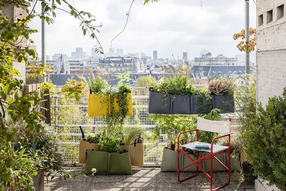 Window boxes - HANGING BALCONY WINDOW - BACSAC®