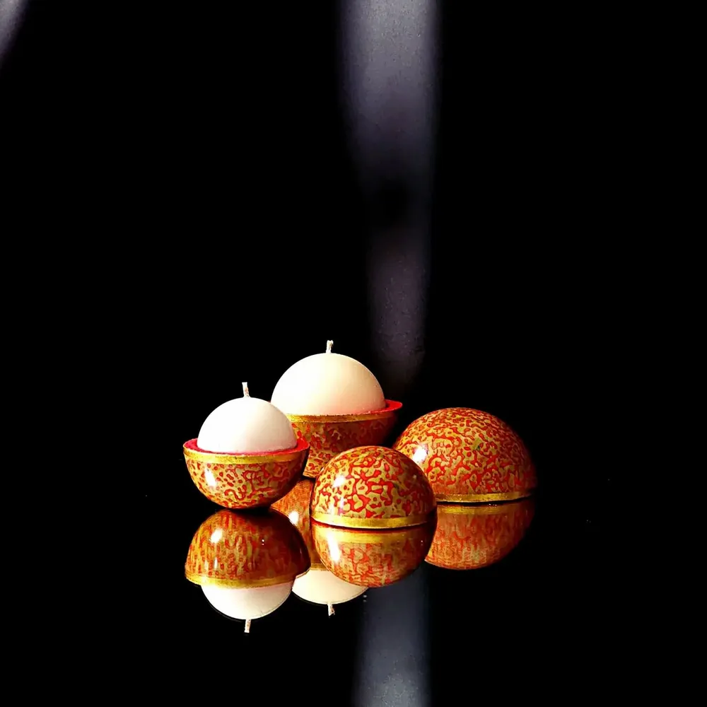 Cadeaux - Bougie Globe Bollywood — Thé Vert - PONPON CURIOSITAS