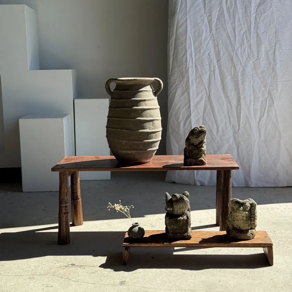 Sculptures, statuettes et miniatures - Petite grenouille sculpture de pierre calcaire balinaise musique - OFFICE OBJETS