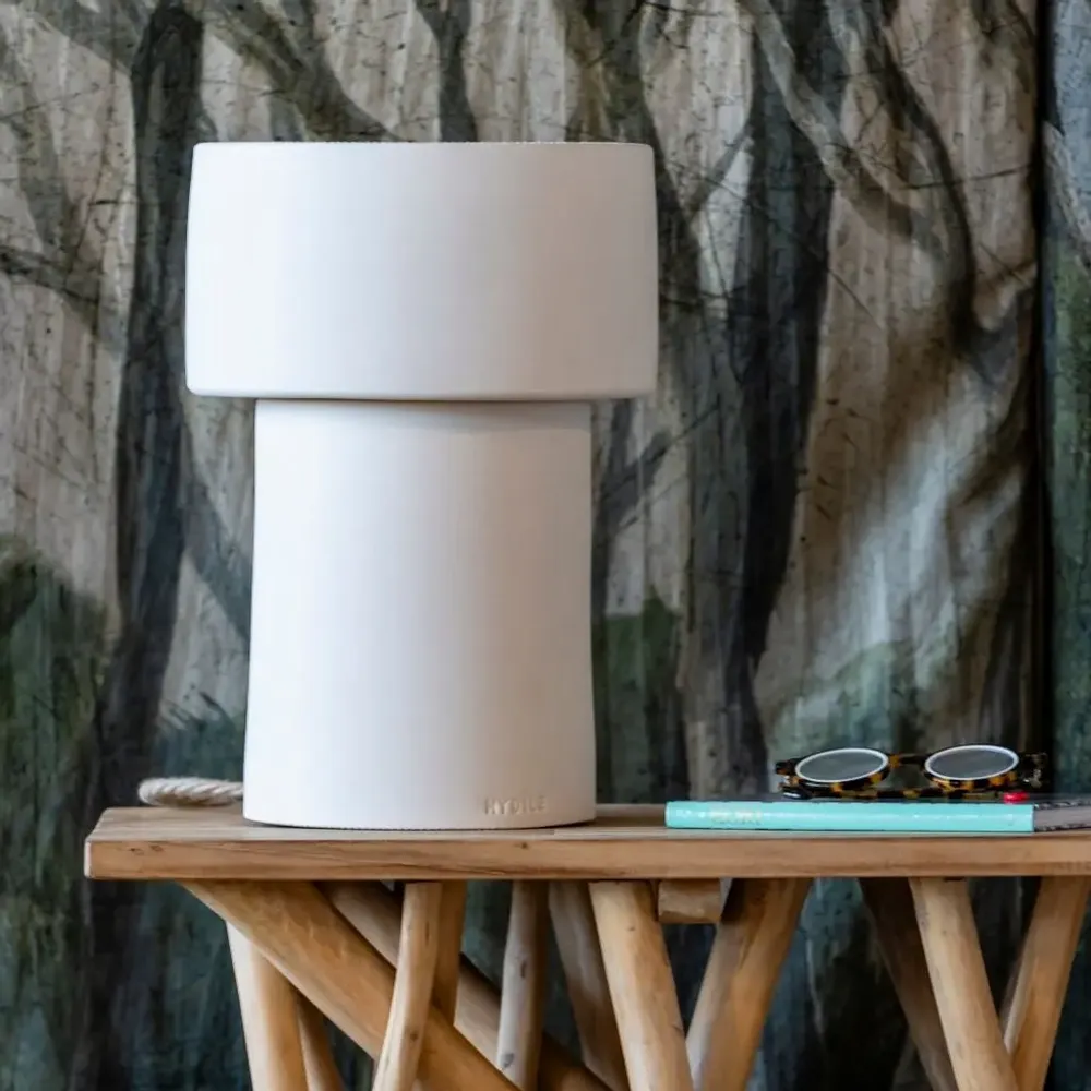 Table lamps - LUA - White Terracotta Table Lamp - HYDILE