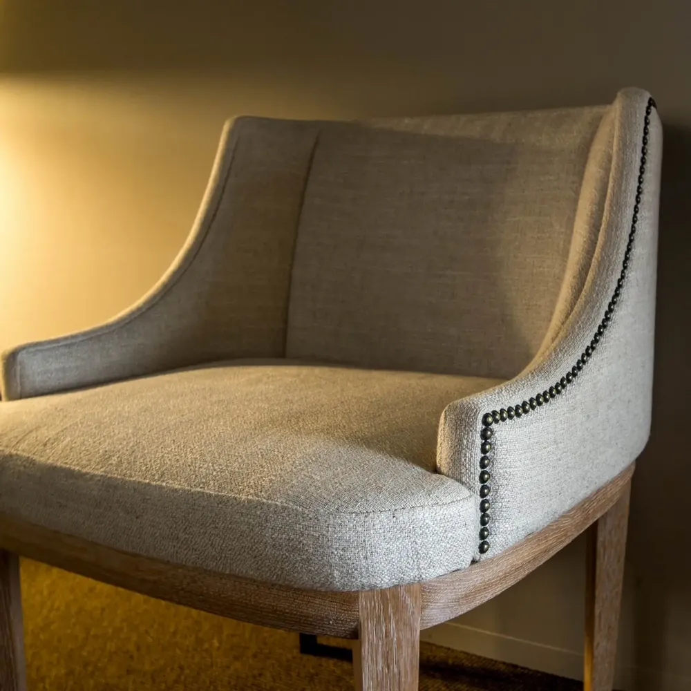 Chairs for hospitalities & contracts - Eduarda upholstered rustic dining chair, Nailhead Trim, Oak wood legs - DUISTT