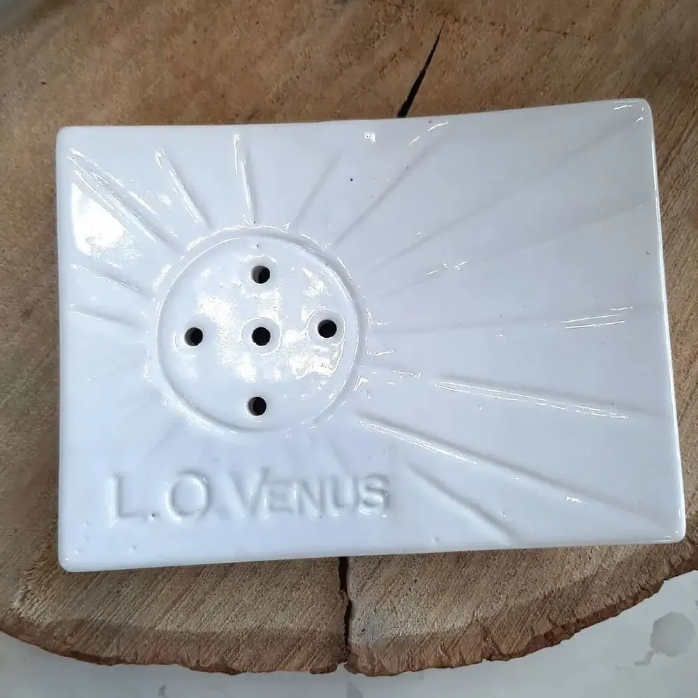 Scent diffusers - Soap Dish with PURE SPIRIT Soap - LIFE ON VENUS