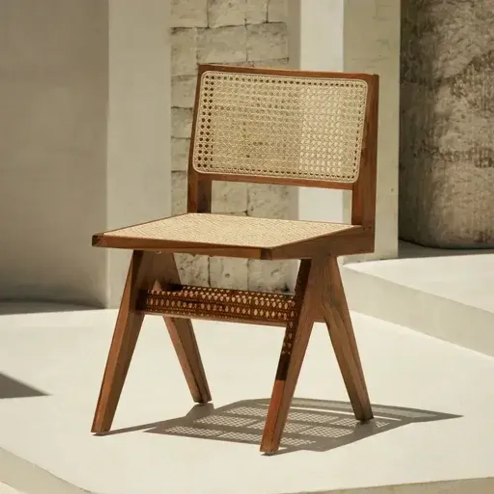 Chaises - Dwi Tanpa - DESIGN TRIP