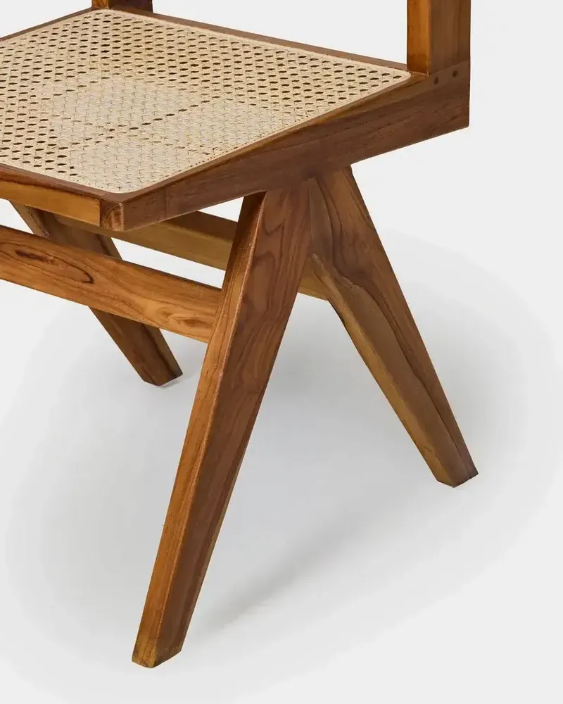 Chaises - Dwi Tanpa - DESIGN TRIP