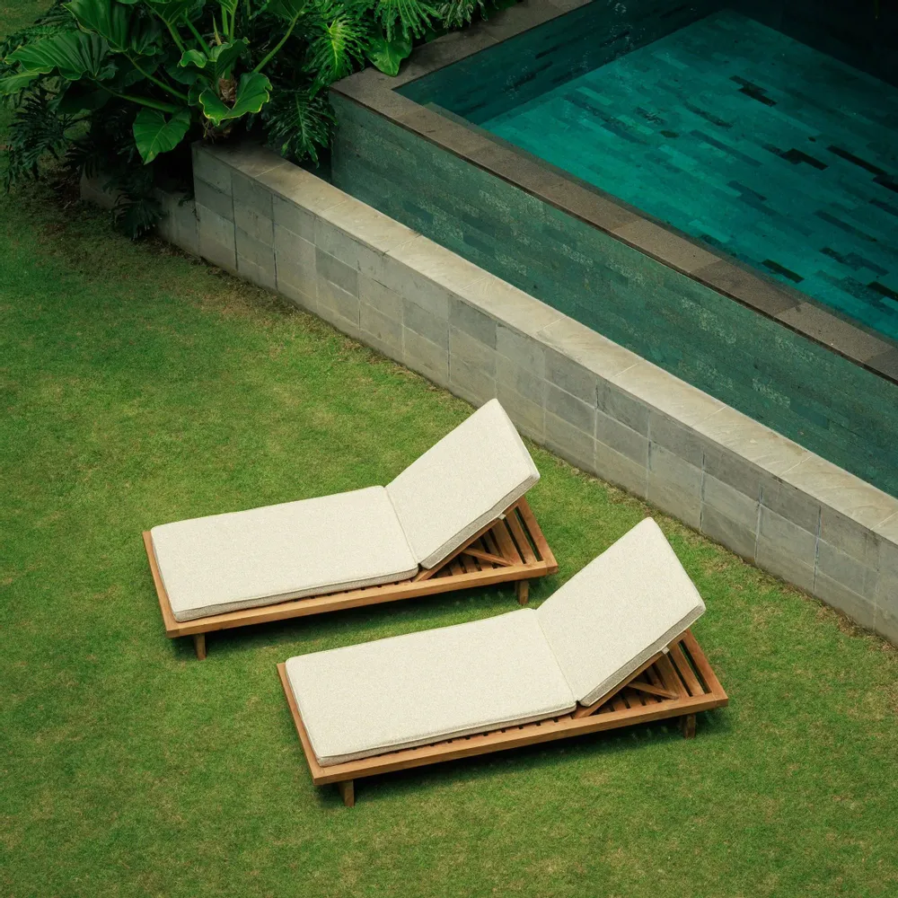 Deck chairs - Lilo deckchair in recycled teak and water-repellent fabric - DESIGN TRIP