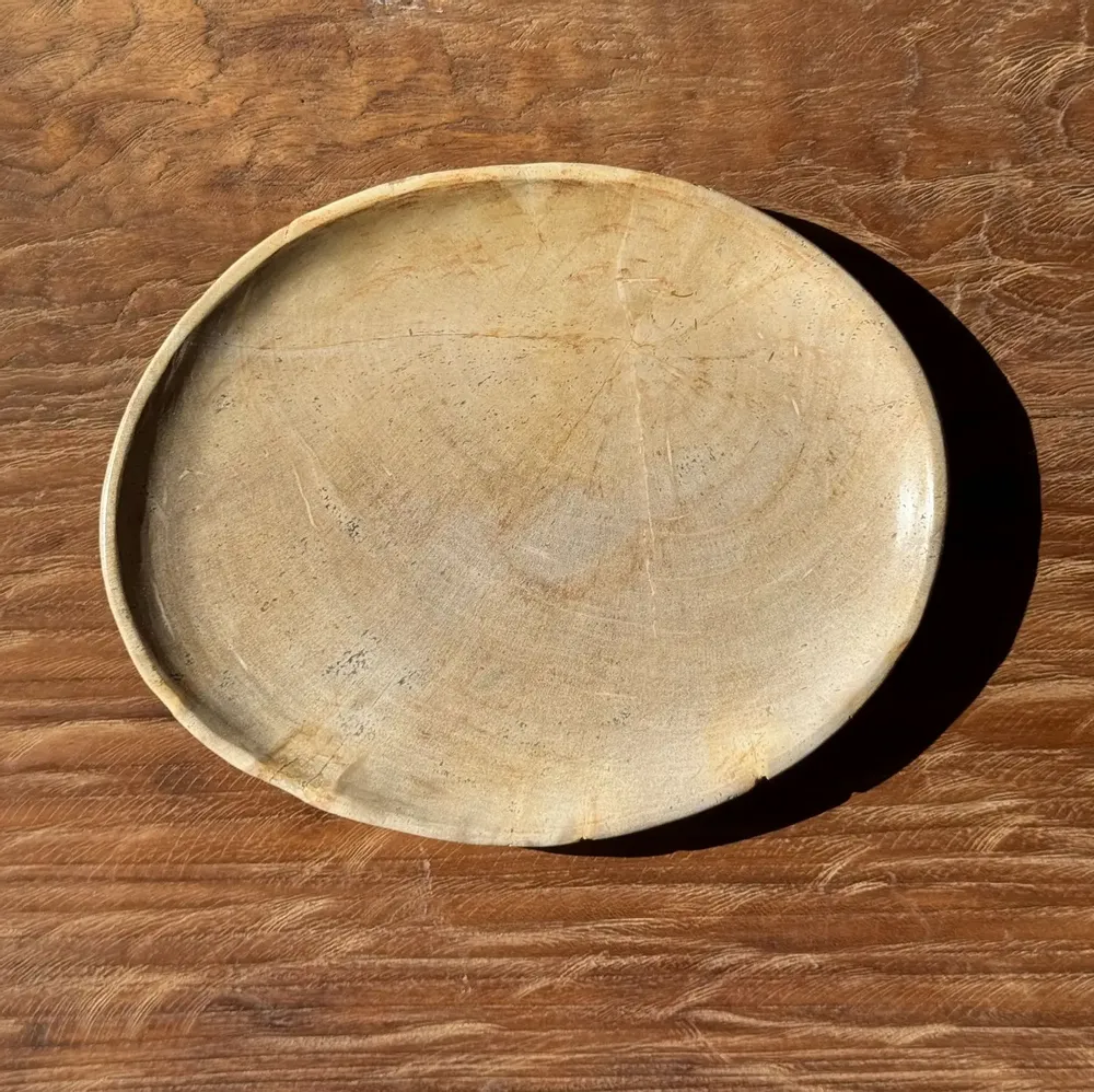 Formal plates - Small empty pouch or dish in plain beige oval petrified wood D24-19 -3 - OFFICE OBJETS