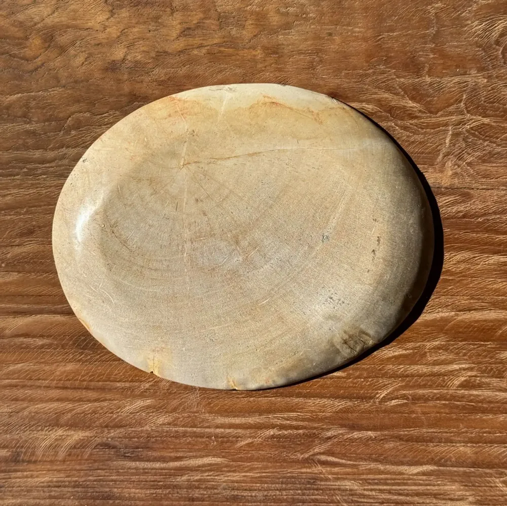 Formal plates - Small empty pouch or dish in plain beige oval petrified wood D24-19 -3 - OFFICE OBJETS