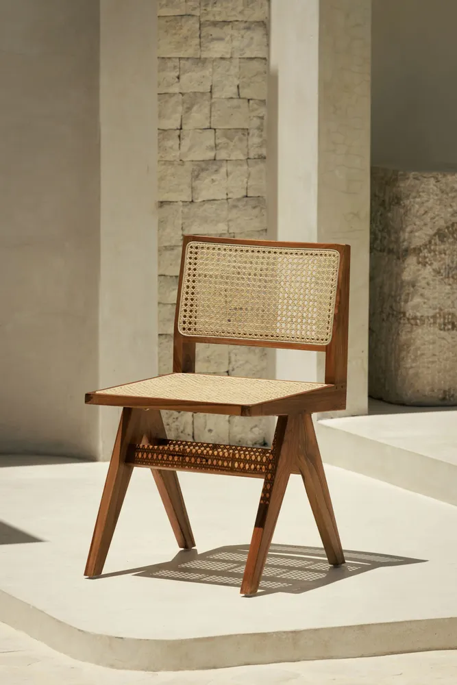 Chaises - Dwi Tanpa - DESIGN TRIP