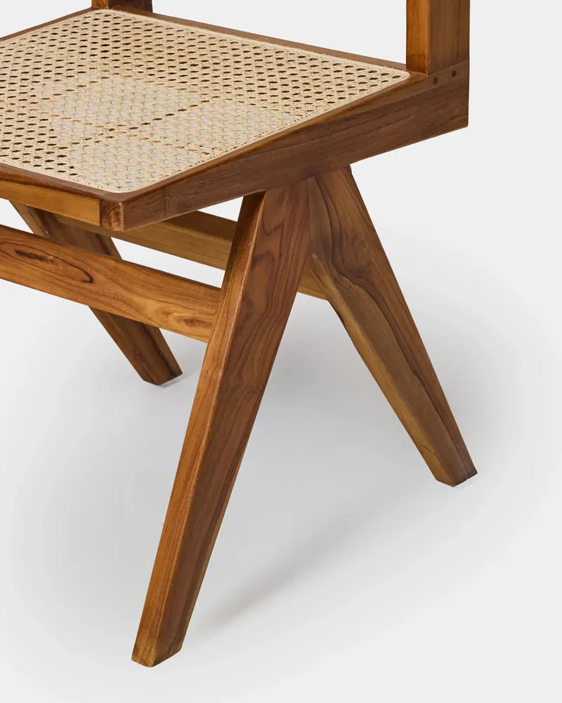 Chaises - Dwi Tanpa - DESIGN TRIP