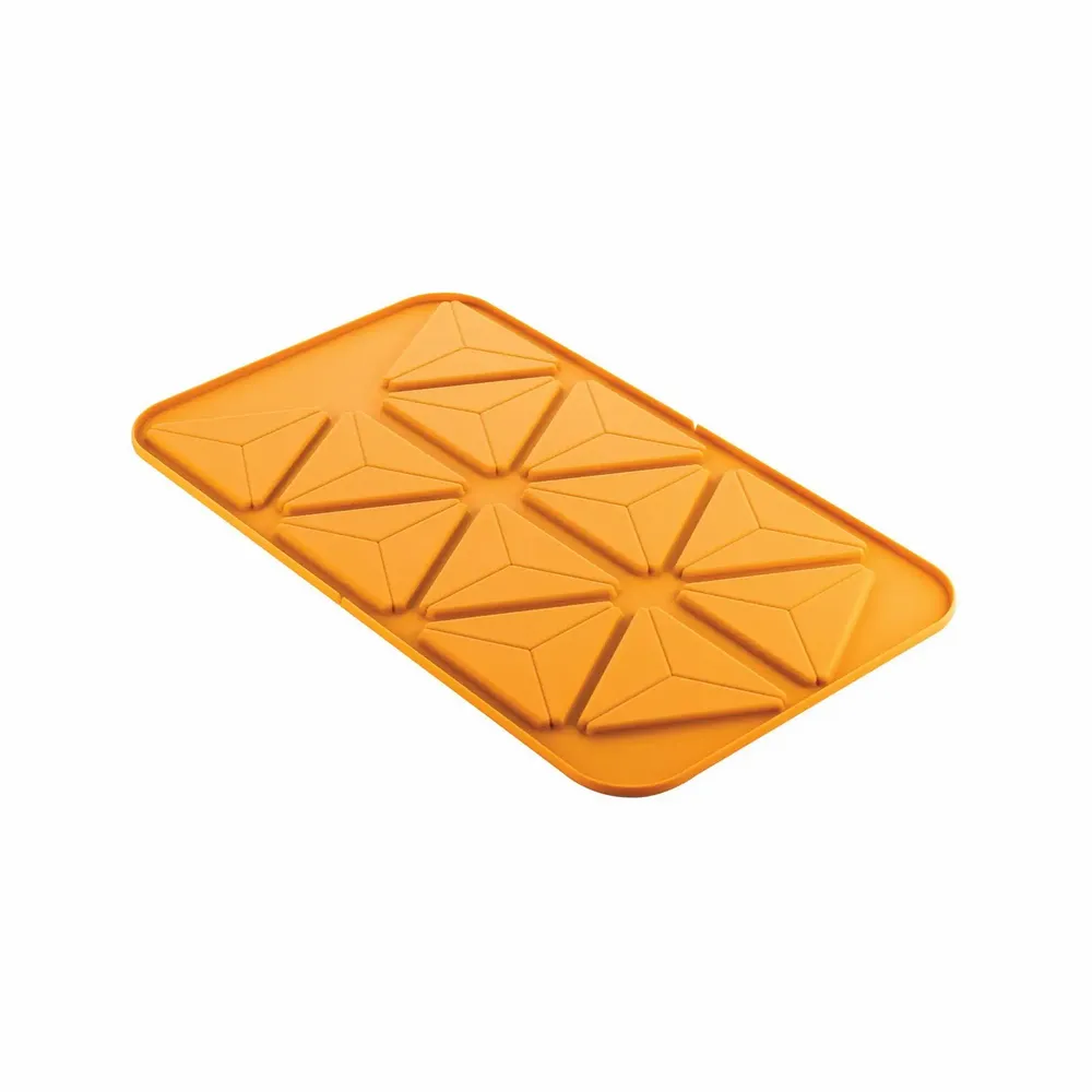 Kitchen utensils - TRIANGOLO 3.0 - SILICONE MOULD N.12 TRIANGOLS 103X95 H5 MM - SILIKOMART S.R.L.