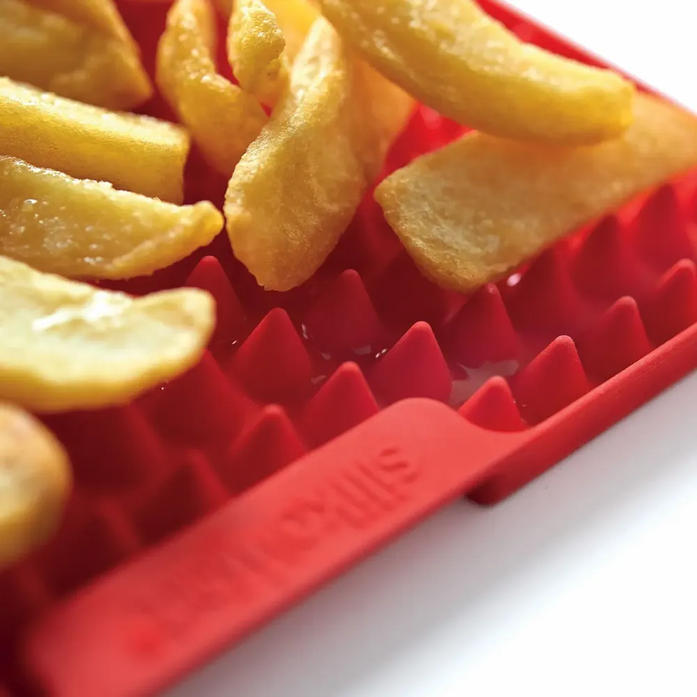 Kitchen utensils - CRSP02 CRISPY MAT - SMALL - SILICONE MAT 290X220 H 11,5 MM - SILIKOMART S.R.L.