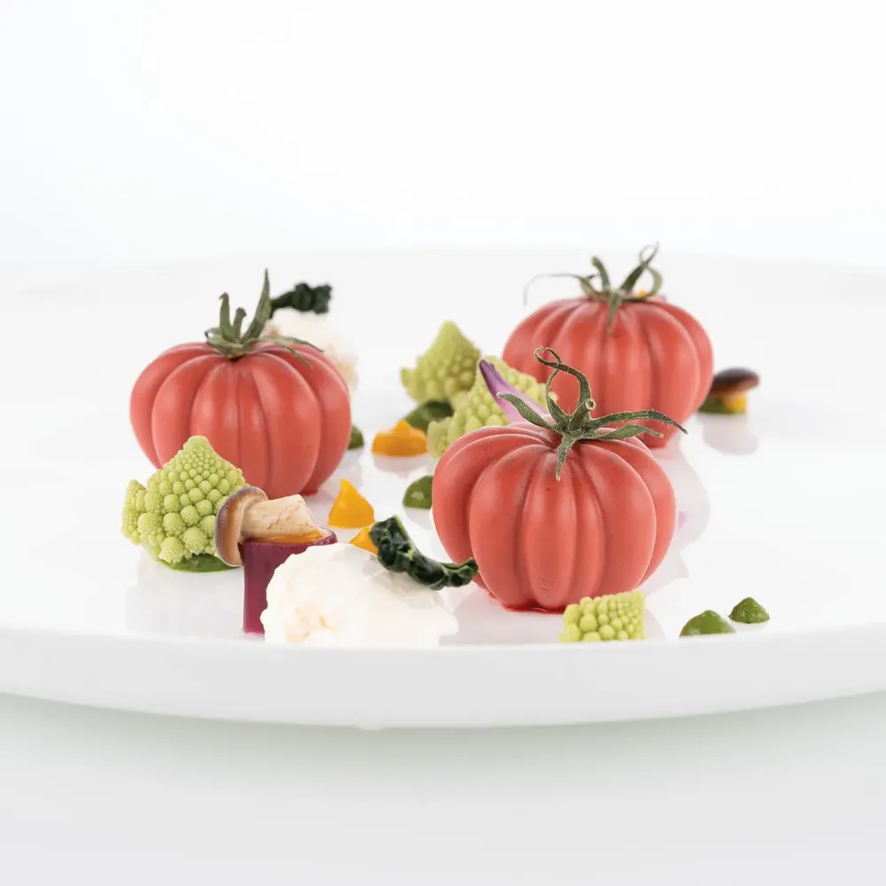 Kitchen utensils - POMODORO 24 - SILICONE MOULD N.12 POMODORI ø43 H28 MM - SILIKOMART S.R.L.