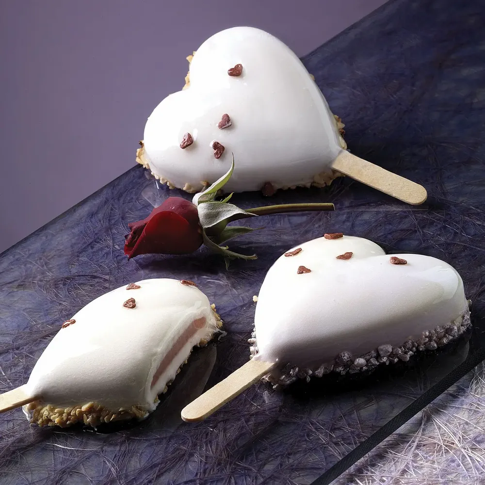 Kitchen utensils - GEL03M MINI HEART-IC - SILICONE MOULD 67X55 H 18 MM - SILIKOMART S.R.L.
