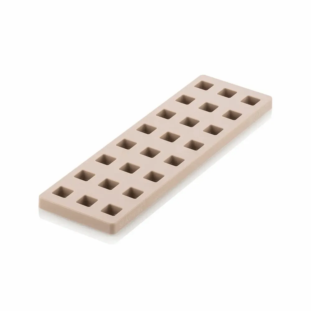 Kitchen utensils - KIT QUADRO 01 - CH015 TRITAN MOULD 25 X 25 H 15 MM + ICH015 SILICONE MOULD N. 24 - SILIKOMART S.R.L.
