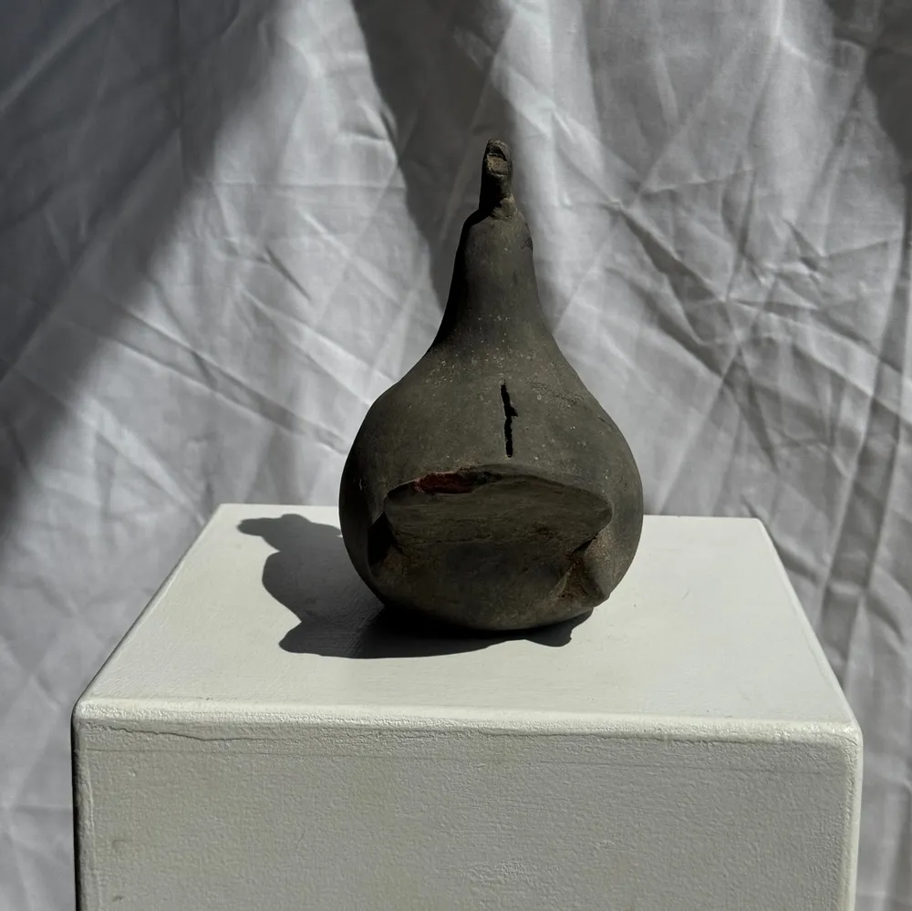 Sculptures, statuettes et miniatures - Petite poule en terre cuite, travail artisanal indonésien ancien H18 - OFFICE OBJETS