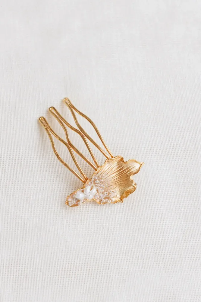 Accessoires cheveux - Peigne à feuilles de Clattleya - CÂPÂ JEWELRY