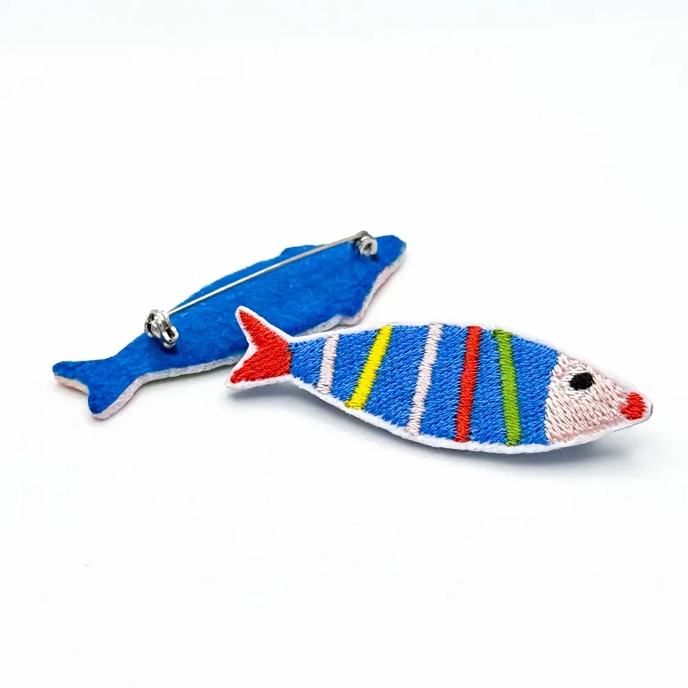 Cadeaux - Broche « Poisson libre » – Lignes et imagination - PETIT POIRIER