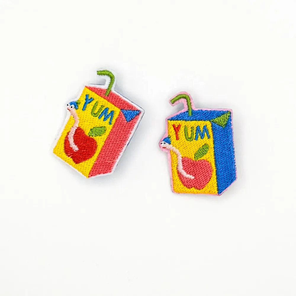 Cadeaux - Broche « Apple Juice » – Yum, une surprise à savourer - PETIT POIRIER