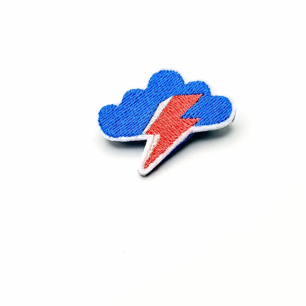 Cadeaux - Broche «Ciel intérieur» – Quand l’émotion gronde - PETIT POIRIER