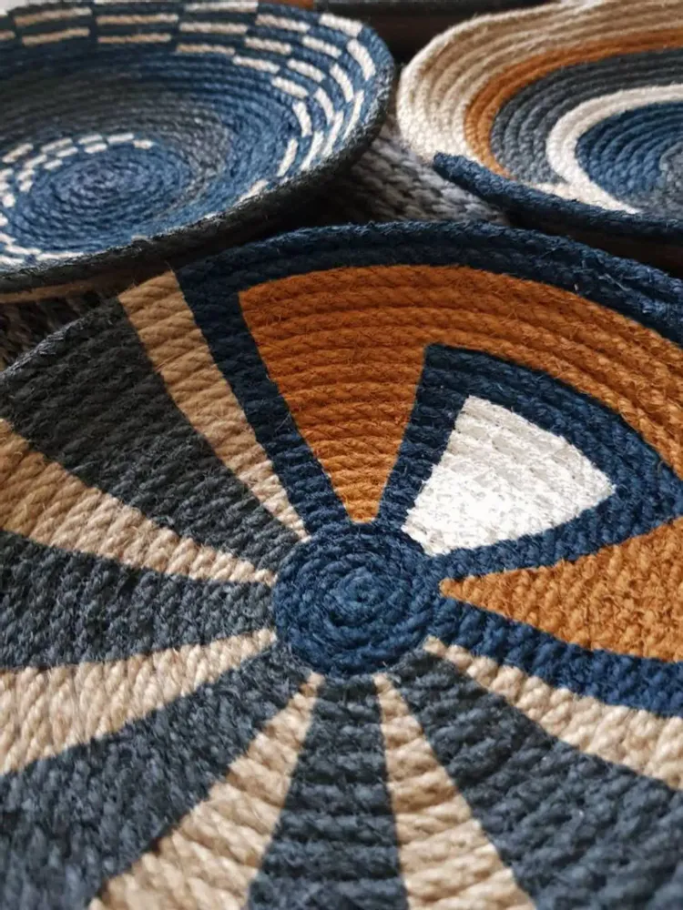 Other wall decoration - Ocean Breeze: 6-Piece Handmade Wicker Wall Plate Set - SARMAL DESIGN