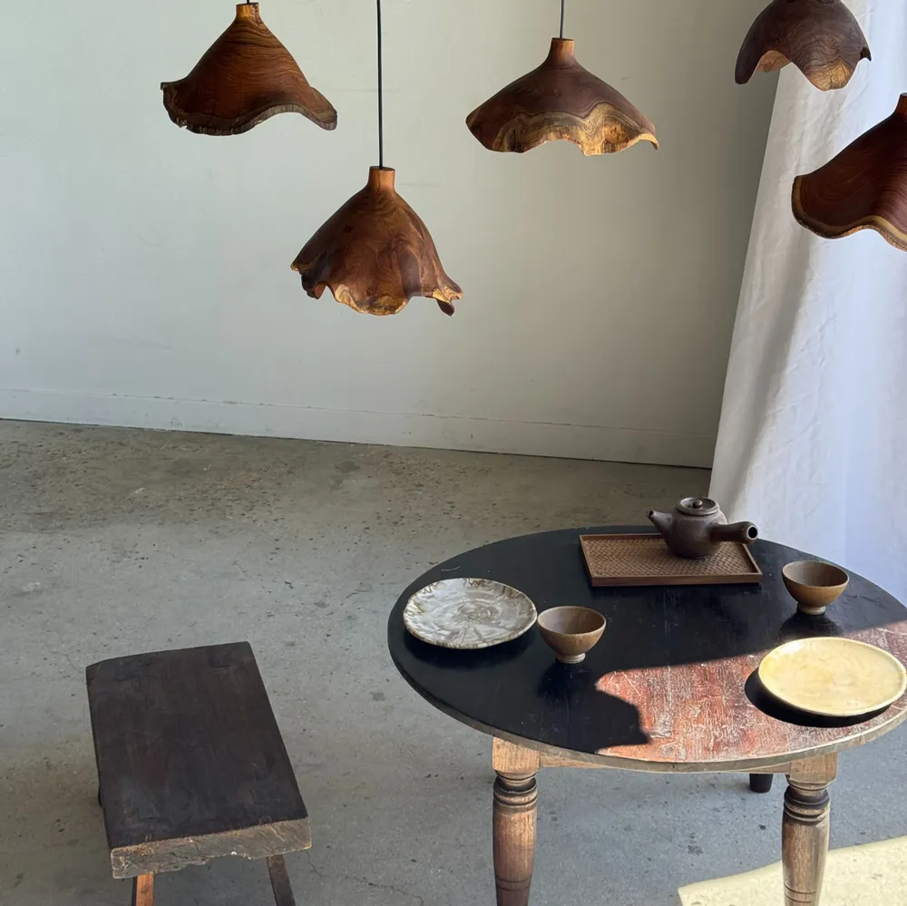 Hanging lights - Small organic teak suspension hat D30 H20 - OFFICE OBJETS