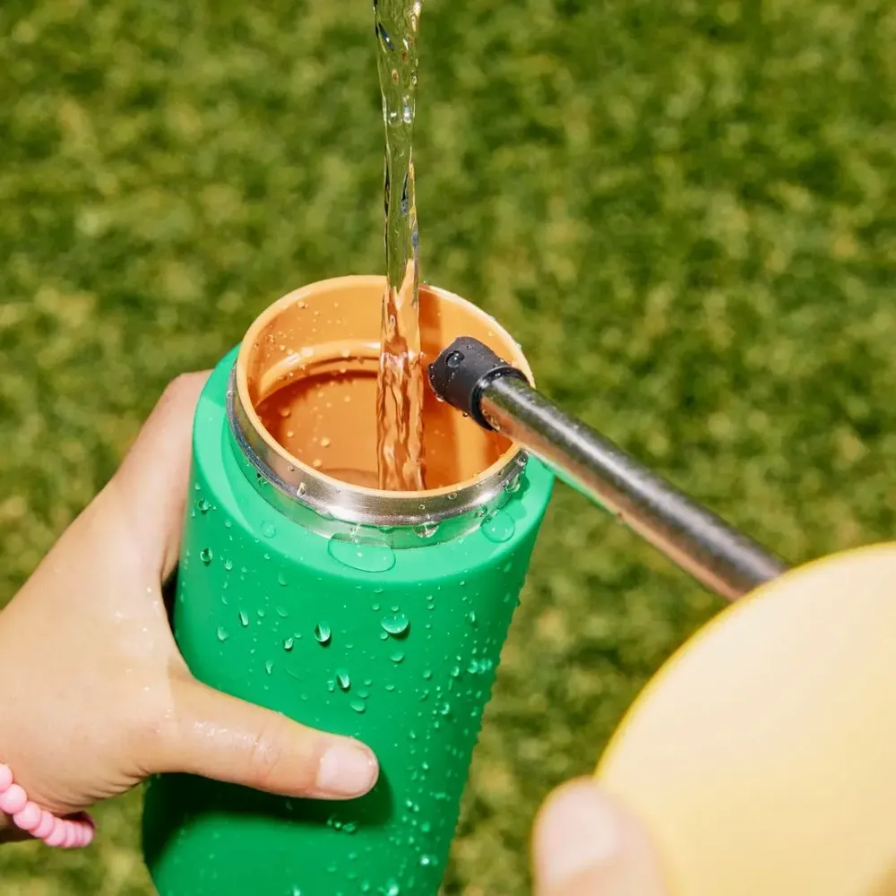 Repas pour enfant - Bouteille d'eau PLAY pour enfants 420 ml/14 oz - MADE BY FRESSKO
