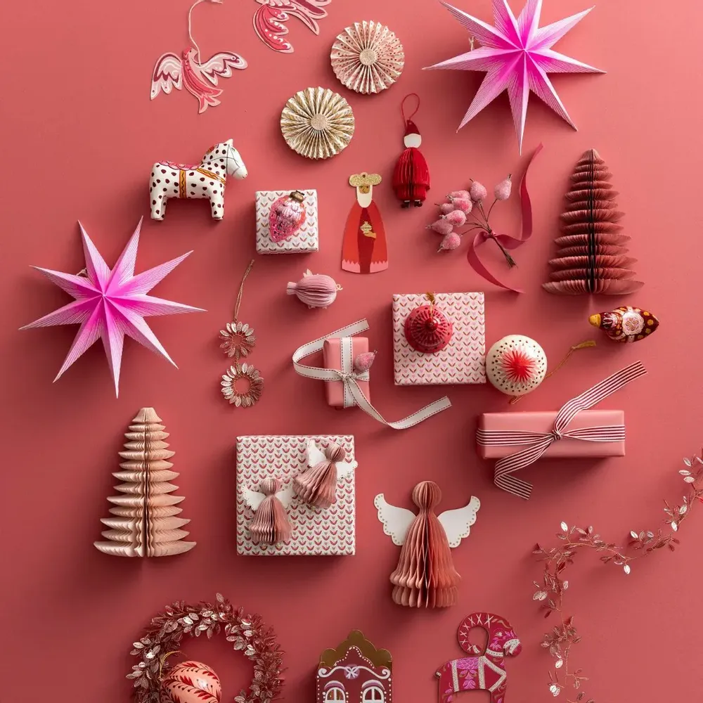 Christmas garlands and baubles - Christmas Decorations - BUNGALOW DENMARK
