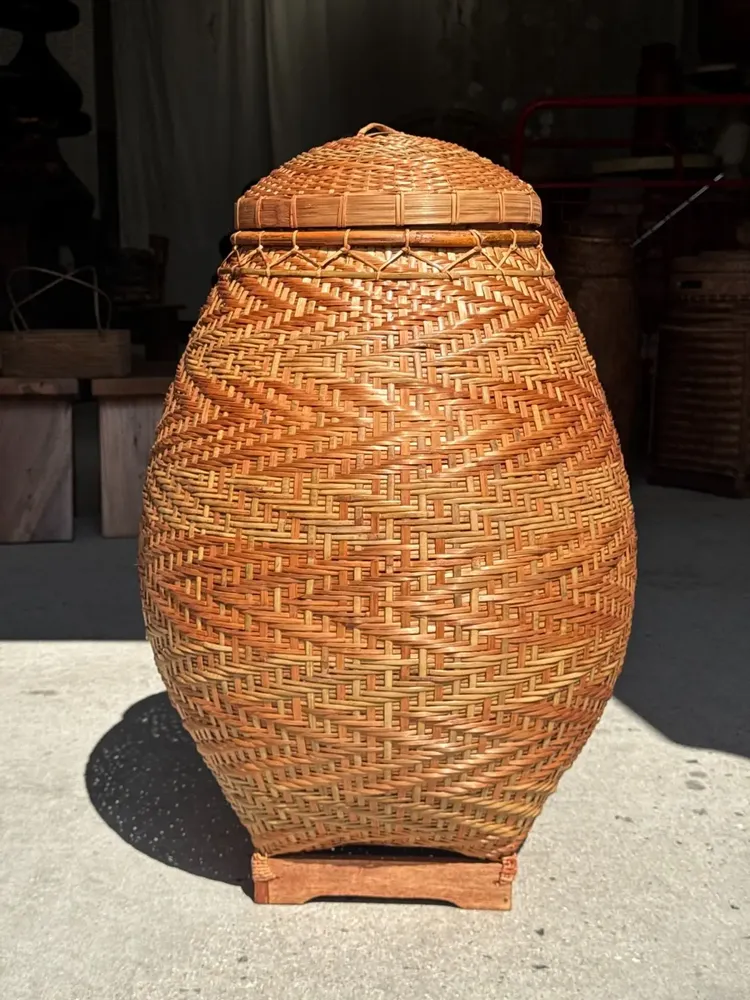 Vases - Large oval belly basket Indonesian basketry with lid H65 D50 - OFFICE OBJETS