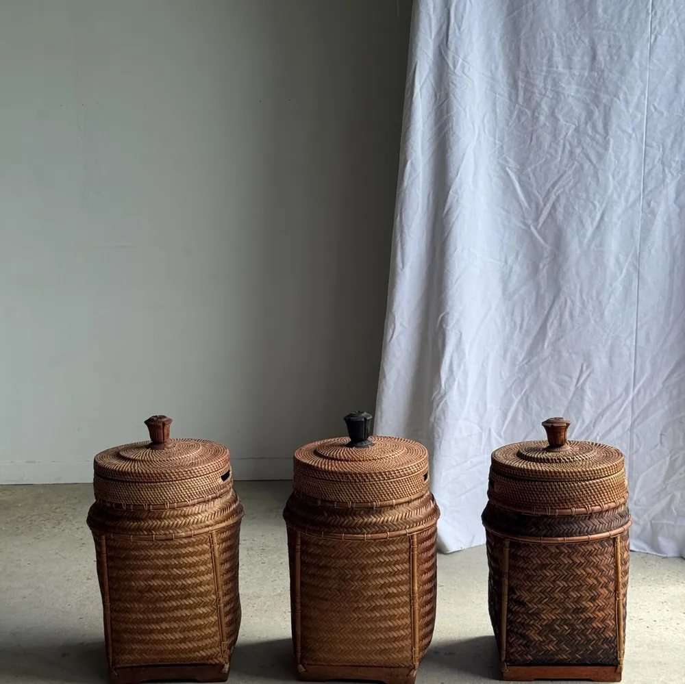 Vases - Grand panier de pêcheur vannerie indonésienne à couvercle H65 D33 - OFFICE OBJETS