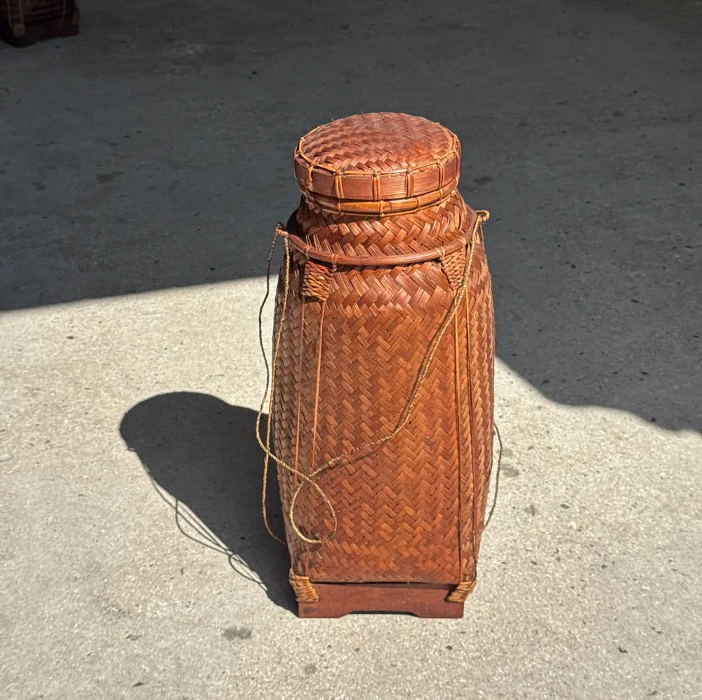 Vases - Large traditional Balinese basket with cords H70 D26 - OFFICE OBJETS
