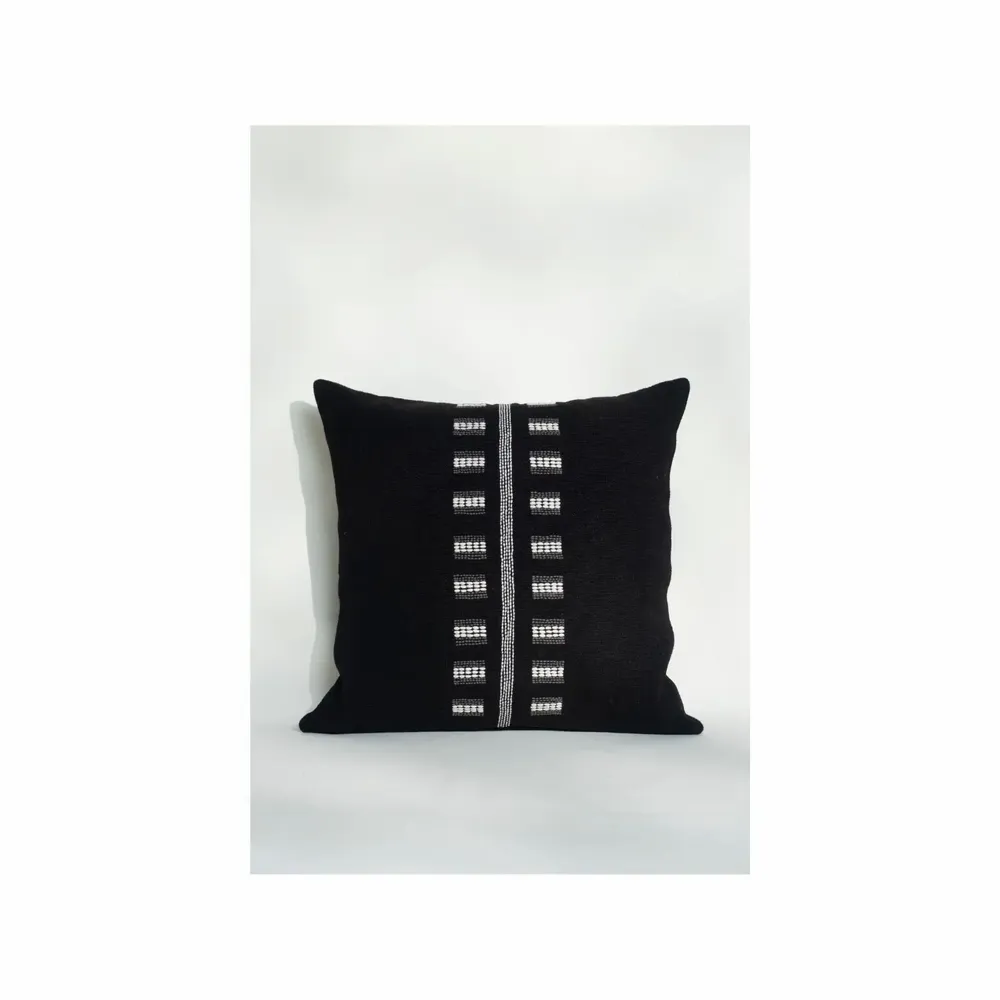 Coussins textile - NO-MAD Tula Cushion Cover in Cotton Jute with Soft Embroidery - NO-MAD