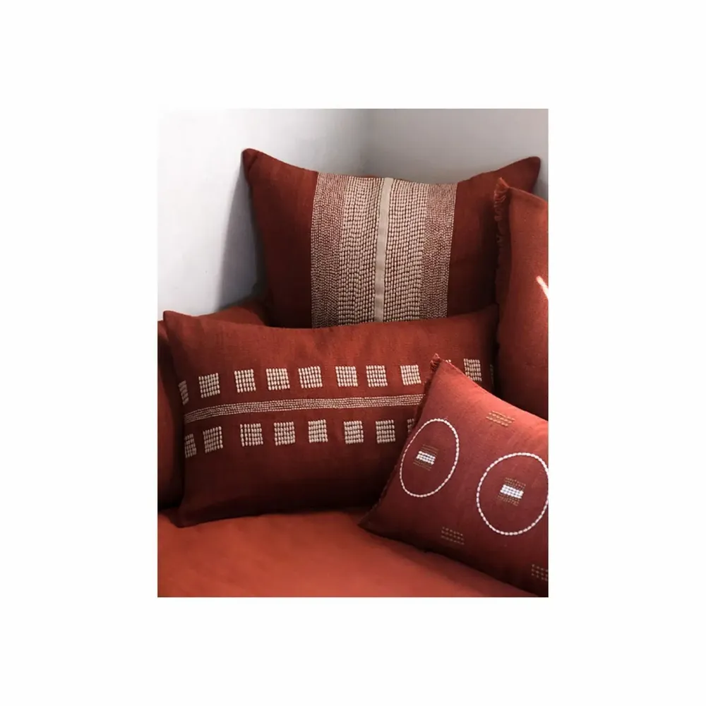 Coussins textile - NO-MAD Rekh & Chakhon Cushion Covers in Cotton Jute with Rice-Stitch E - NO-MAD
