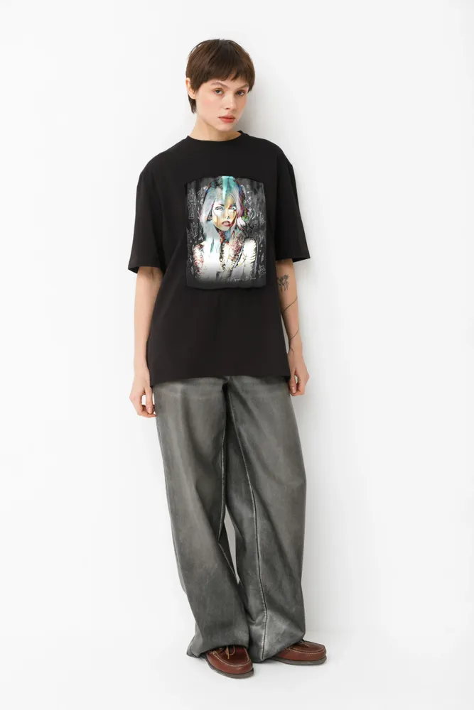Apparel - Art Window T-Shirt “Electra” - MARALETTO