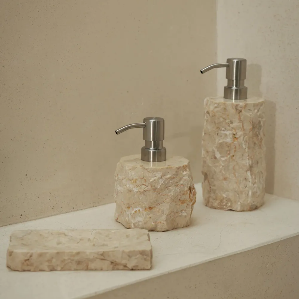 Accessoires à poser - Distributeur de savon Erosi - M - DESIGN TRIP