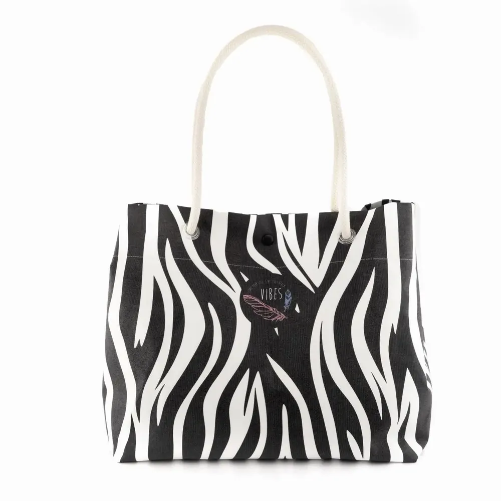 Bags and totes - Medium Black & White Beach Bag - BEACH VIBES