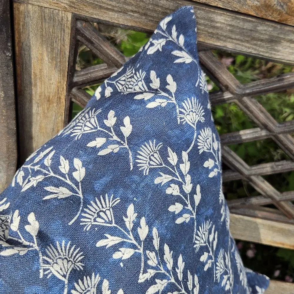 Cushions - Indigo blue block print pillowcase Hannes 100% linen - NORAVILLA