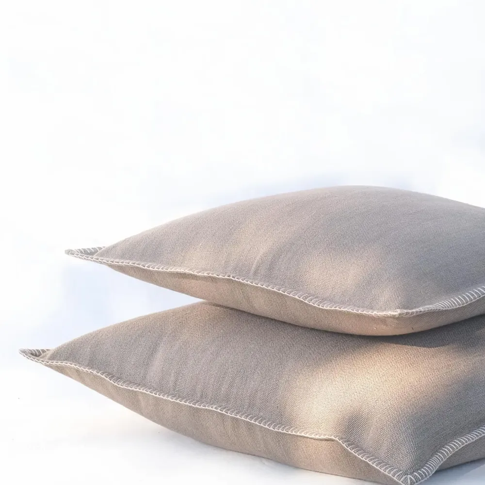 Coussins textile - NO-MAD Prakrit Cushion Cover in Cotton Jute with Hand Embroidery - NO-MAD