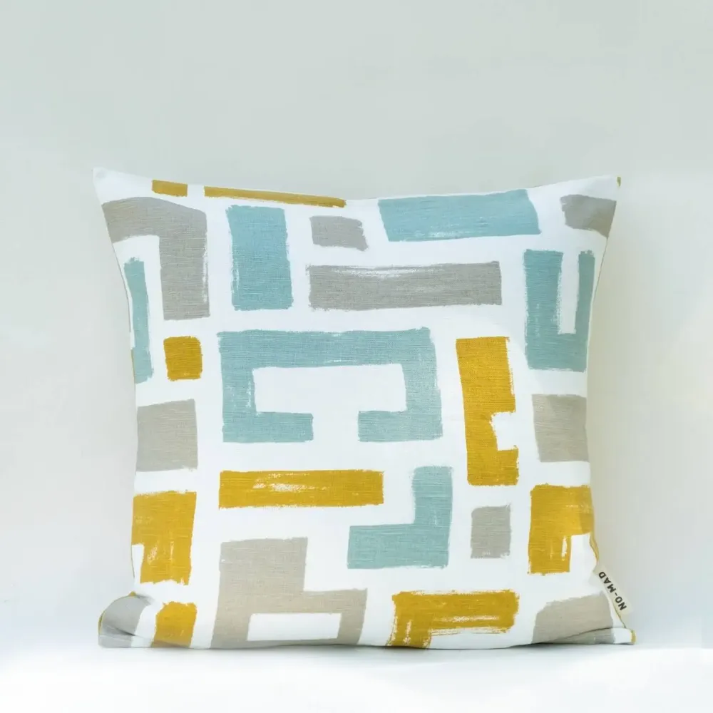 Coussins textile - NO-MAD Vanya Cushion Cover in Cotton Linen with Screen Print Design - NO-MAD